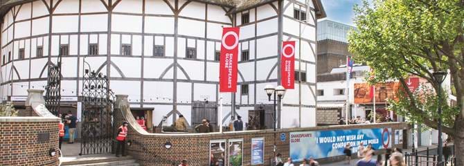 Theglobe Architecturevisitor 060522 207 FLAG PHOTOSHOP SKY