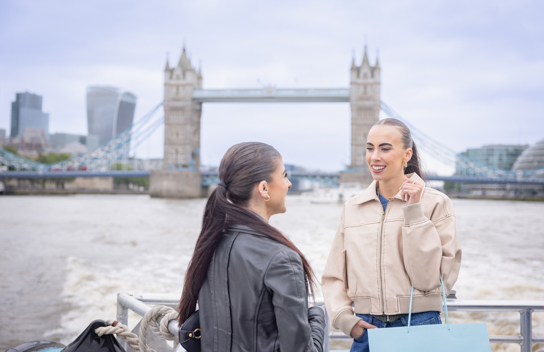 Friends in front of tower bridge