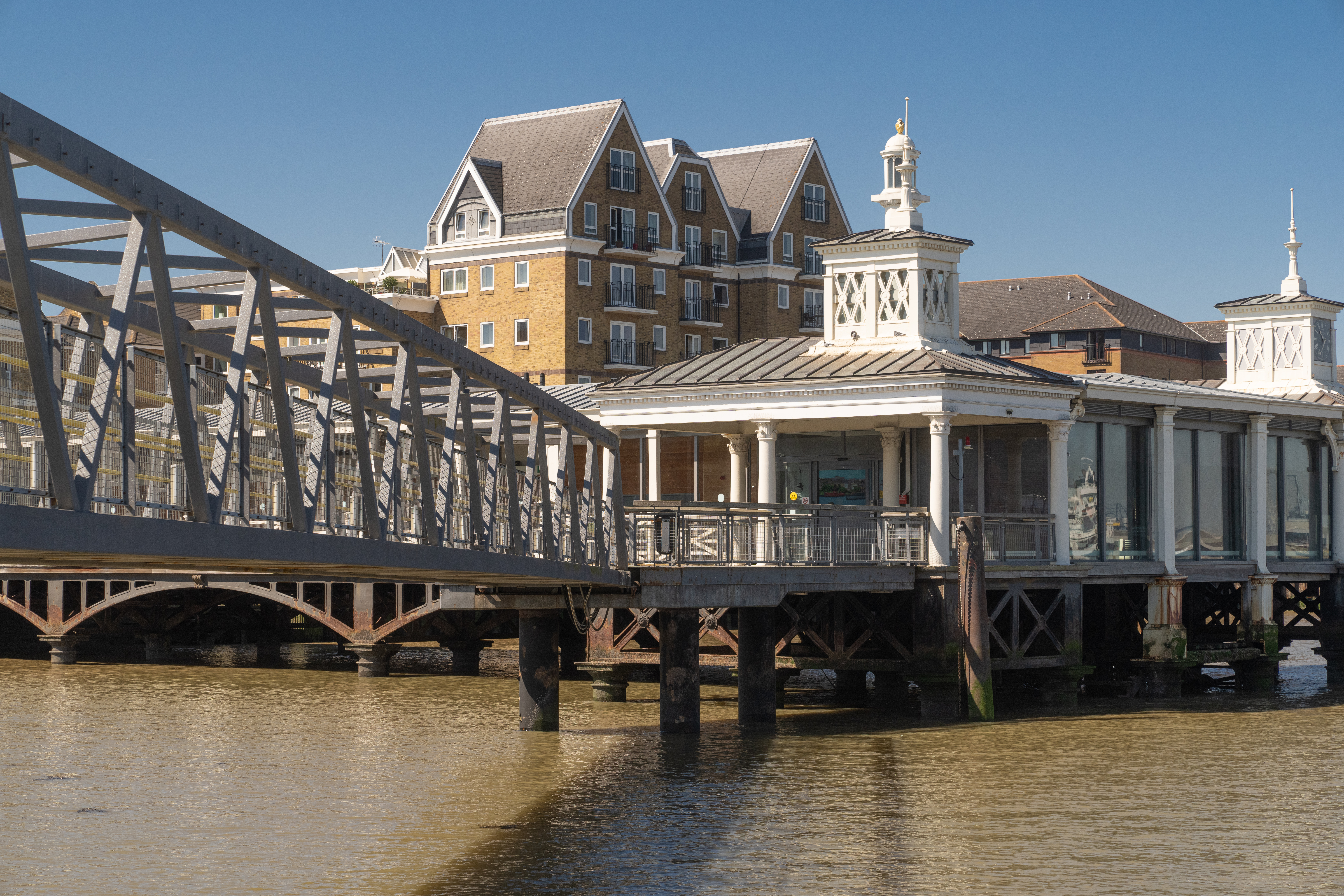Sail into the city from Gravesend and Tilbury Book your trip