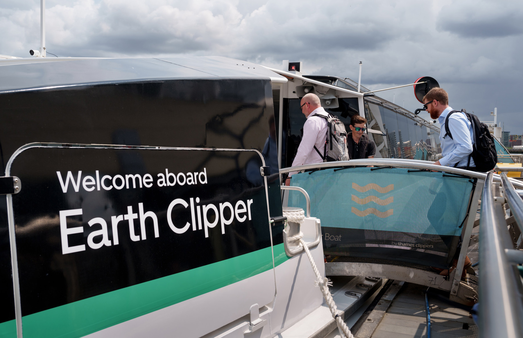 UBTC.Earthclipperpassengers