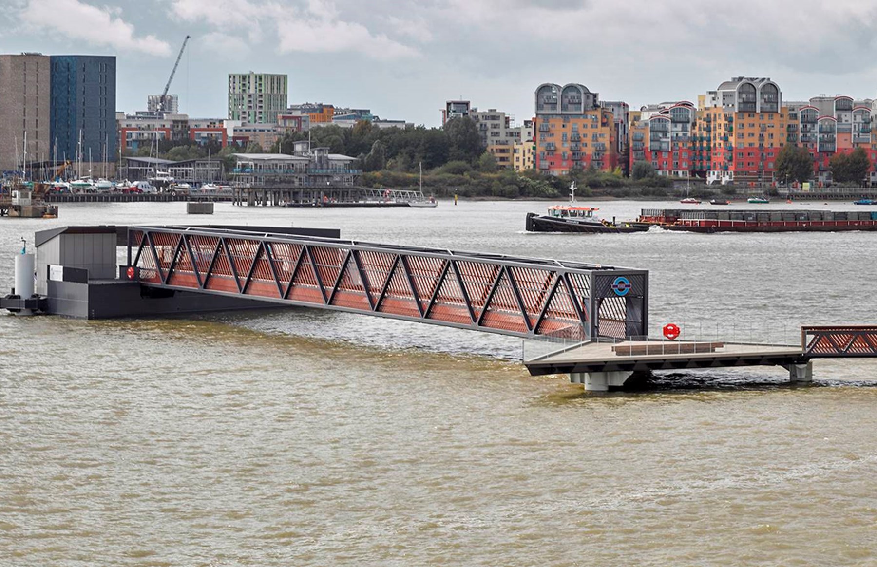 Royal Wharf Pier - Uber Boat by Thames Clippers