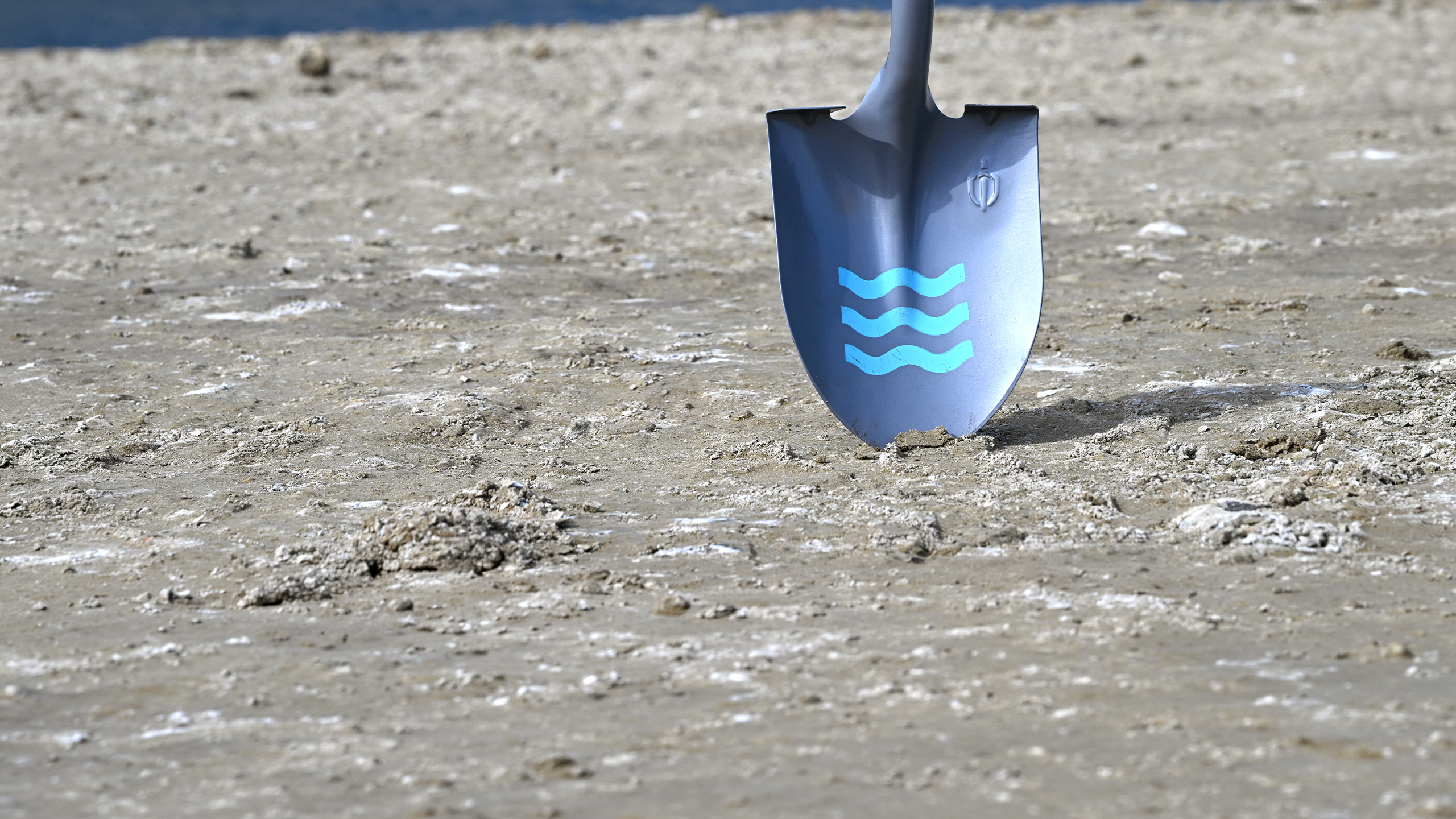 HERO ONLY Tilbury Shovel