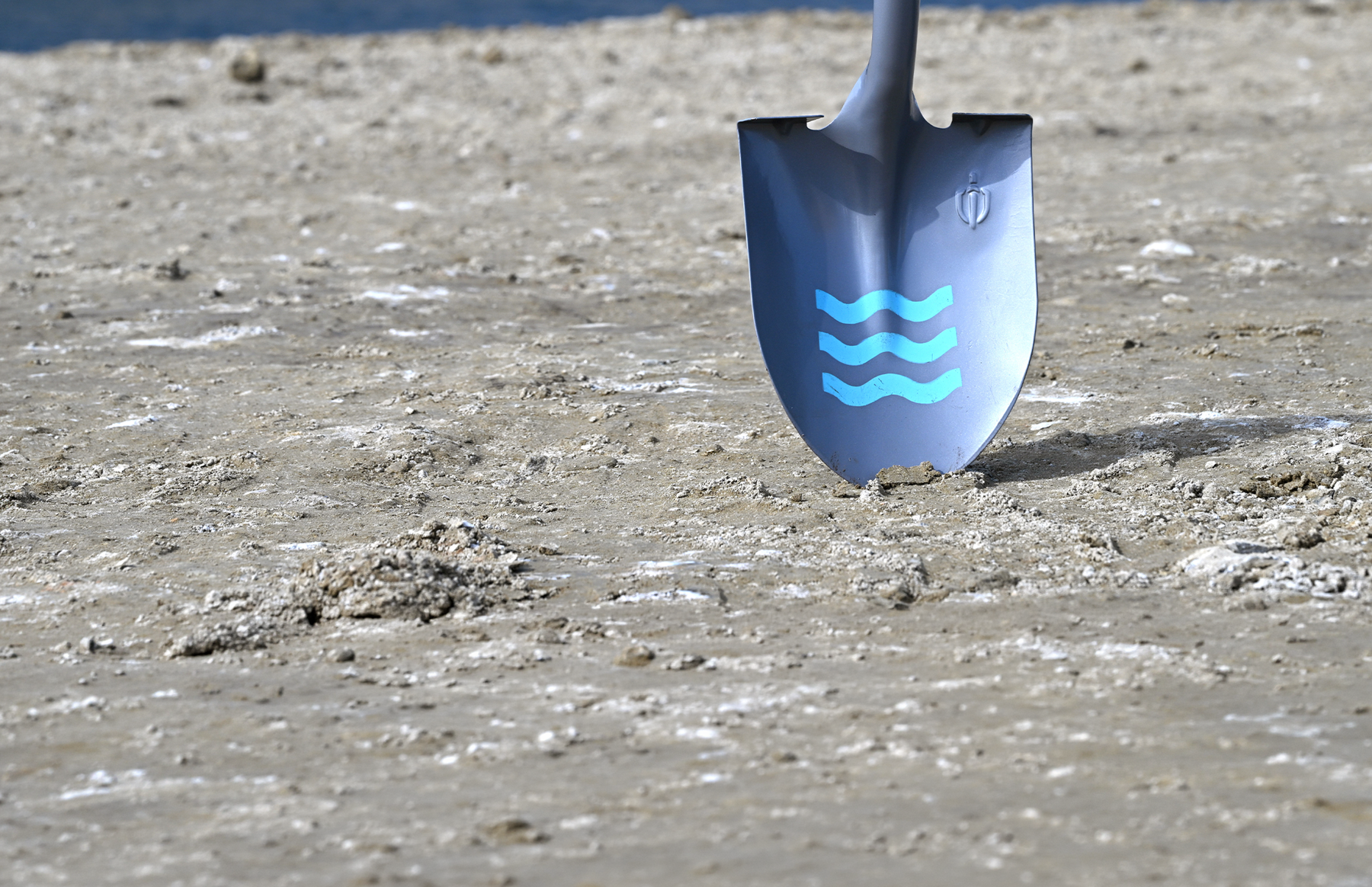 HERO ONLY Tilbury Shovel