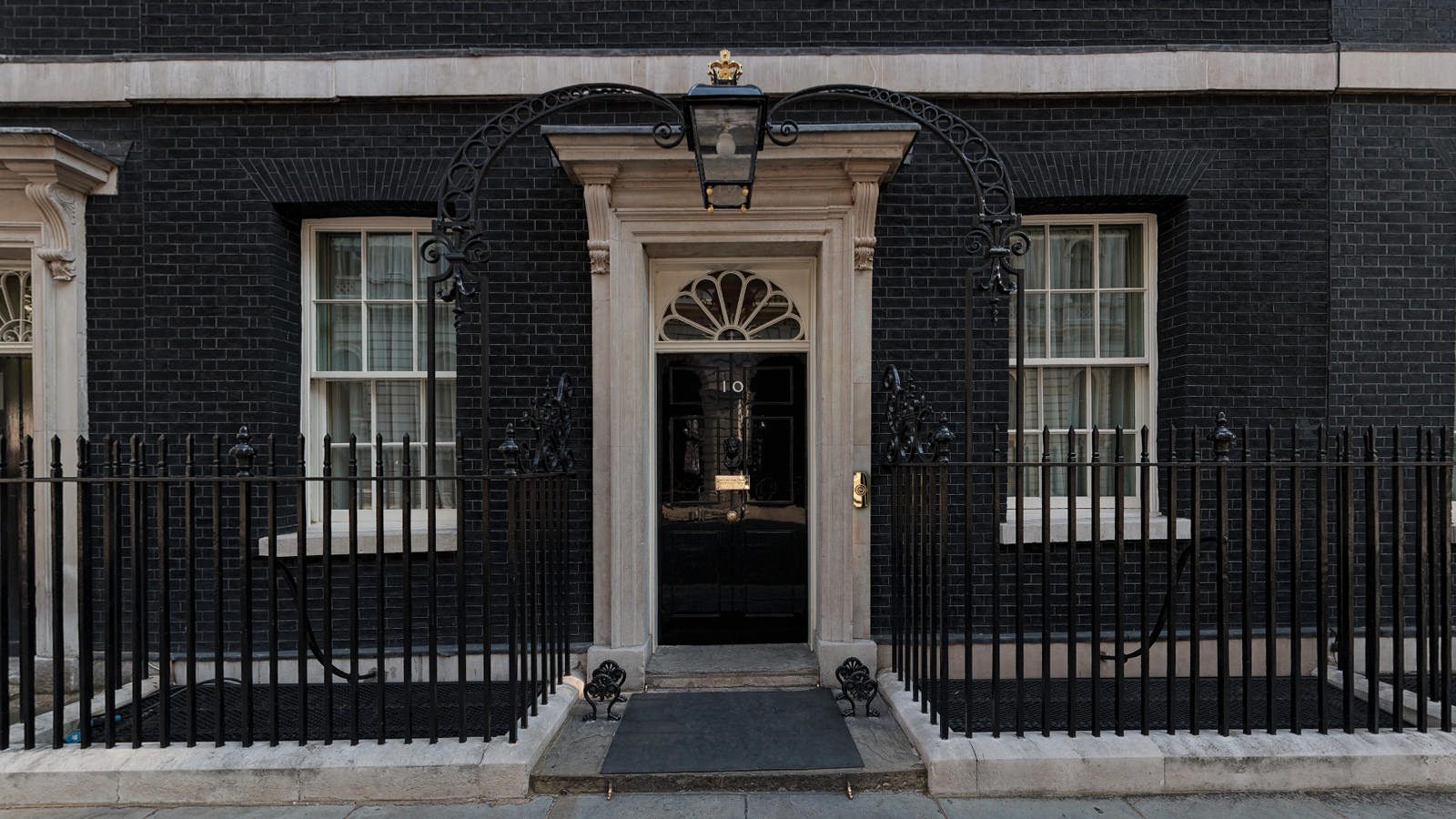 10 Downing Street