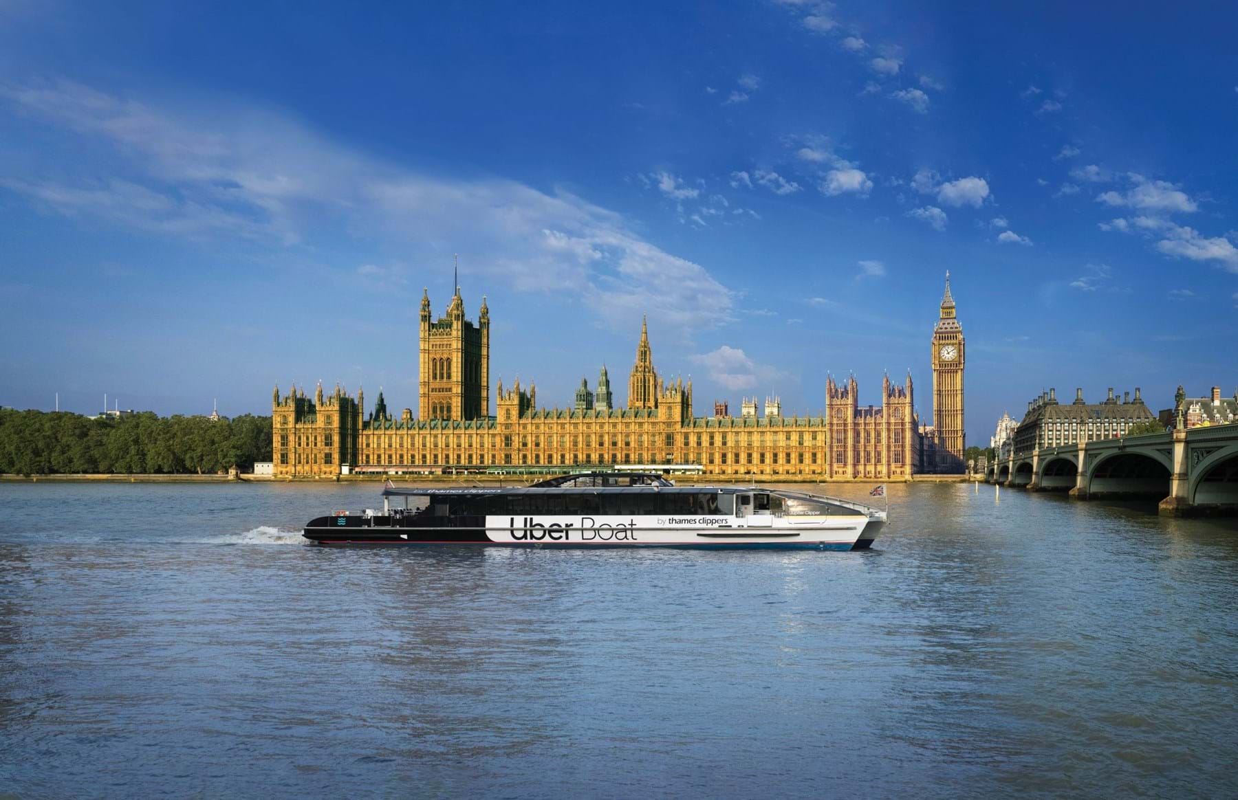 Jupiter Clipper Passes The Houses Of Parliament Retouch