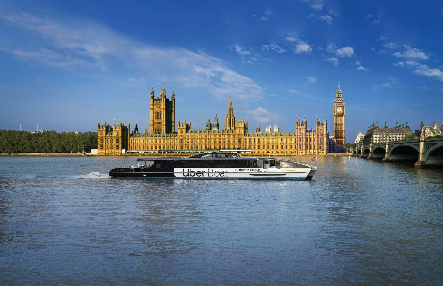Jupiter Clipper Passes The Houses Of Parliament Retouch